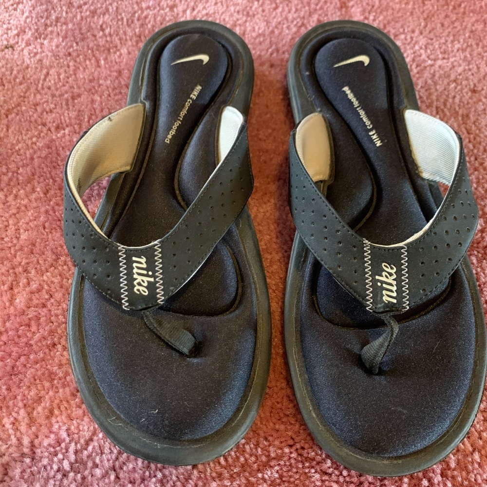 Nike Comfort Flip-Flops